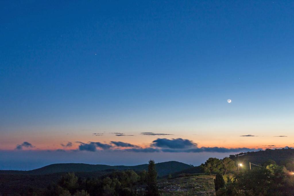 Leandros Private House Near Shipwreck Beach room 5