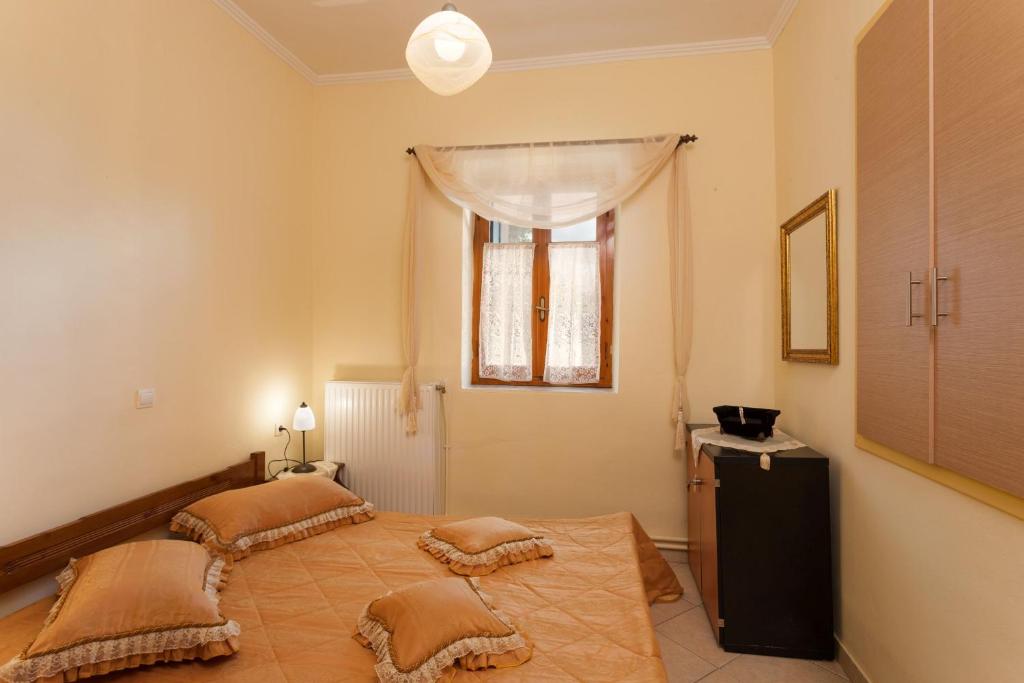 Leandros Private House Near Shipwreck Beach room 6